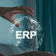 ERP-System im Bauwesen: Software-Dashboard mit Finanzübersicht, Materialverwaltung und Personalplanung für Bauunternehmen. Optimierte Prozesse und digitale Baustellenplanung.